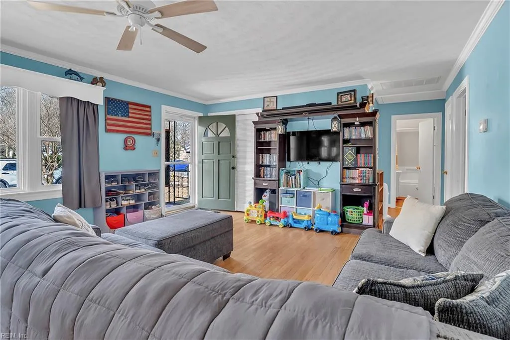 Suffolk, Virginia 23434, United States, 3 Bedrooms Bedrooms, ,2 BathroomsBathrooms,Residential,Pending,98778