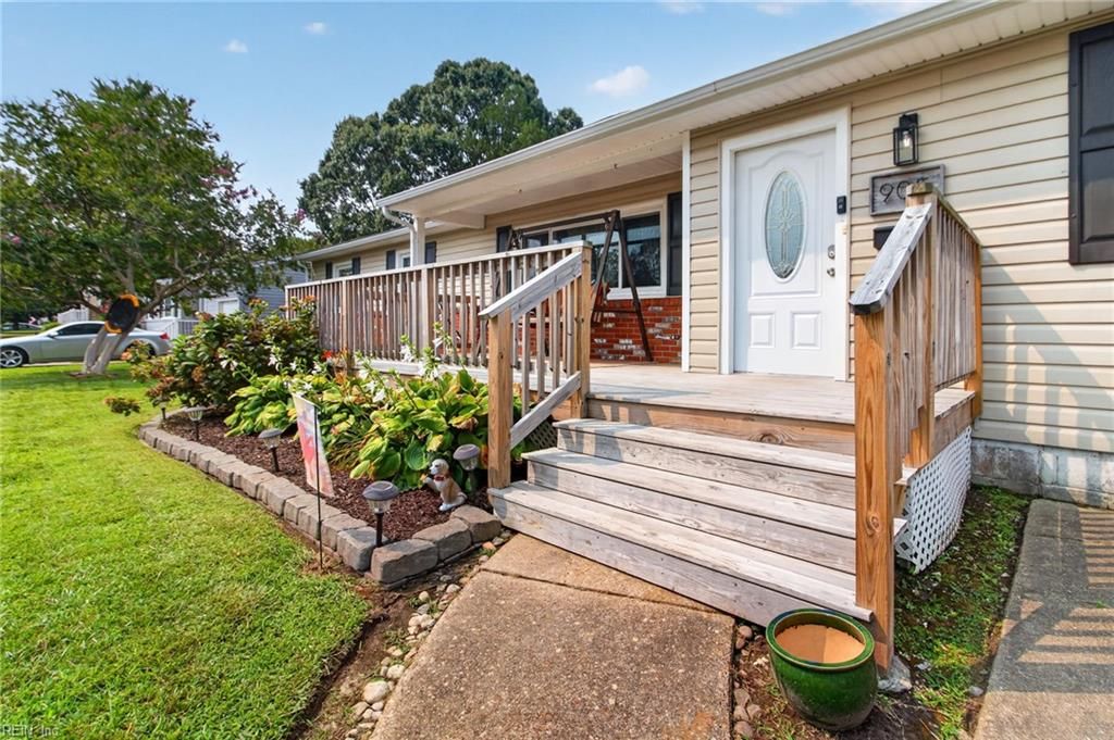 Photo of 905 Kings Arms Drive, Virginia Beach, VA 23452 (MLS # 10644760)