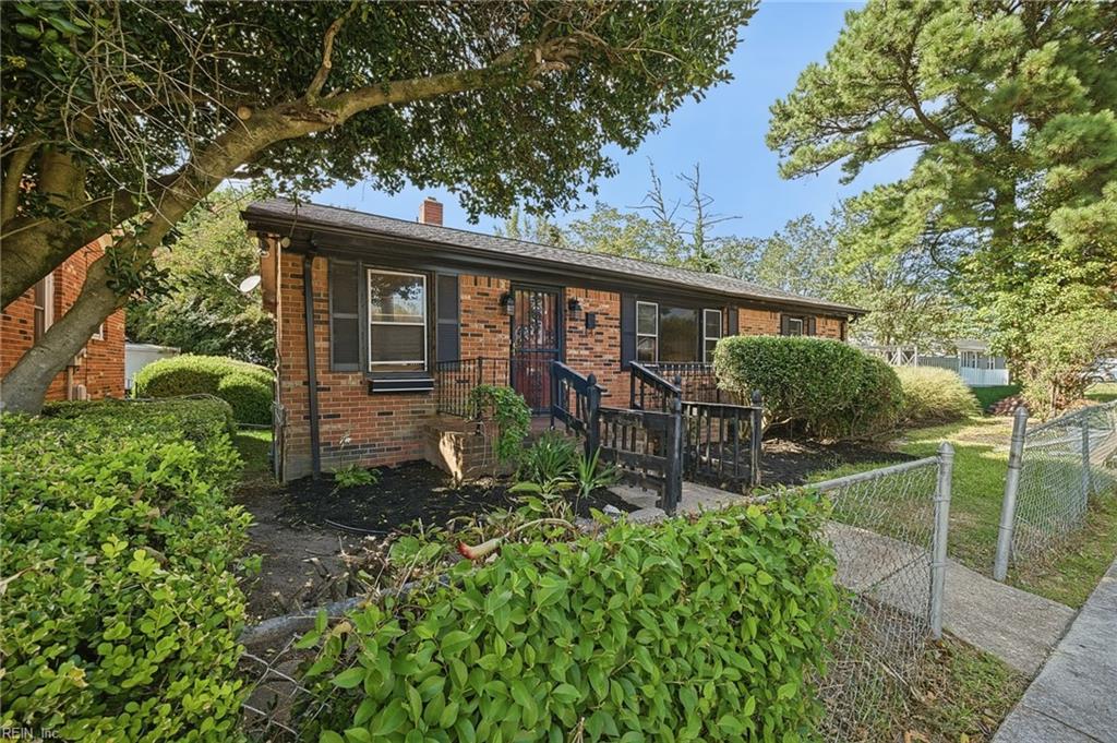 Photo of 1392 Wool Avenue, Portsmouth, VA 23707 (MLS # 10656125)
