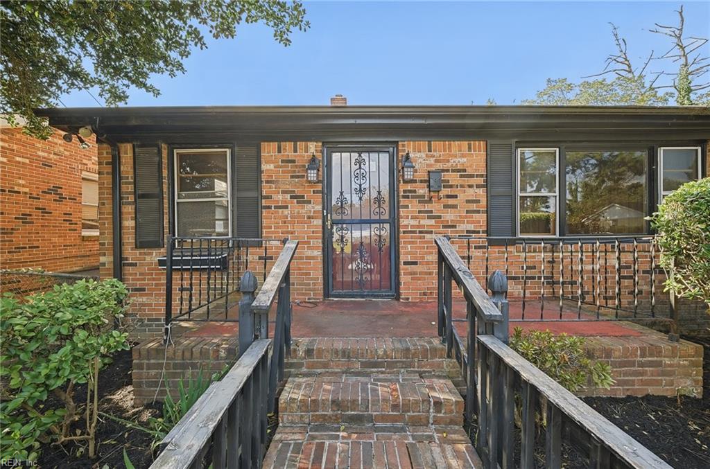Photo of 1392 Wool Avenue, Portsmouth, VA 23707 (MLS # 10656125)