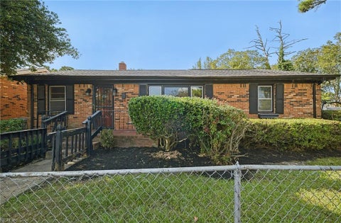 Photo for 1392 Wool AVE
