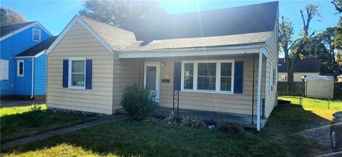 Photo of 209 Hanbury Avenue, Portsmouth, VA 23702 (MLS # 10610444)