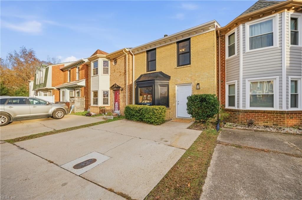 Photo of 4657 Merrimac Lane, Virginia Beach, VA 23455 (MLS # 10613132)