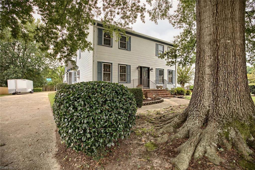 28 Sarfan DR