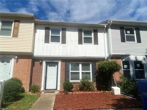 Photo of 5910 Beechwalk Drive, Virginia Beach, VA 23464 (MLS # 10608081) Photo of 5910 Beechwalk Drive, Virginia Beach, VA 23464 (MLS # 10608081)