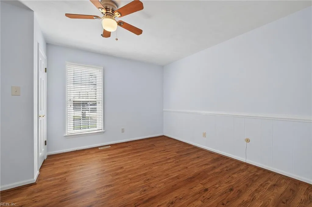 Chesapeake, Virginia 23322, United States, 4 Bedrooms Bedrooms, ,3 BathroomsBathrooms,Residential,Active,204999