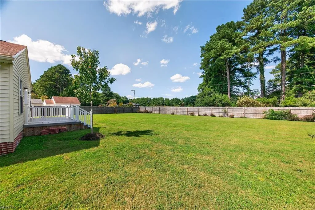 Chesapeake, Virginia 23322, United States, 4 Bedrooms Bedrooms, ,3 BathroomsBathrooms,Residential,Active,204999