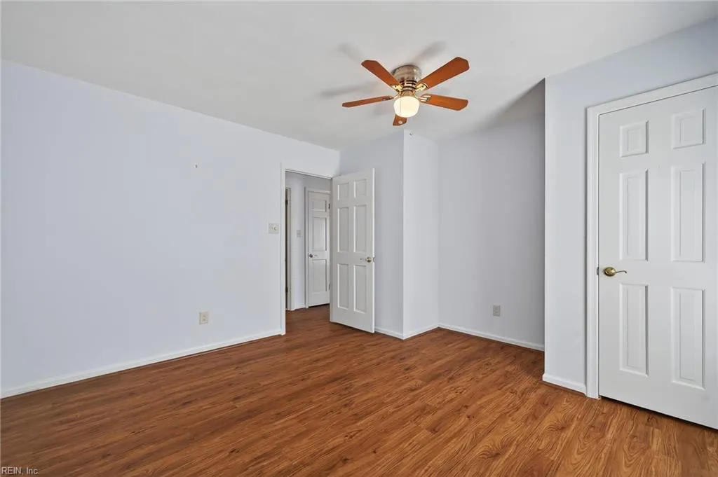 Chesapeake, Virginia 23322, United States, 4 Bedrooms Bedrooms, ,3 BathroomsBathrooms,Residential,Active,204999