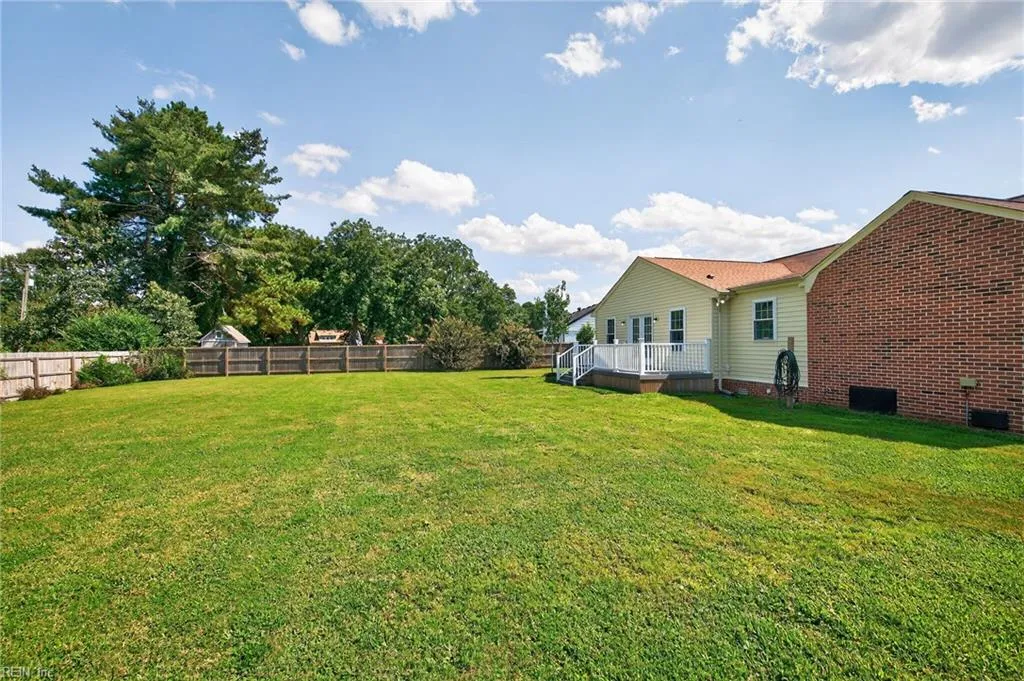 Chesapeake, Virginia 23322, United States, 4 Bedrooms Bedrooms, ,3 BathroomsBathrooms,Residential,Active,204999