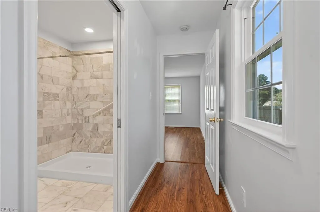 Chesapeake, Virginia 23322, United States, 4 Bedrooms Bedrooms, ,3 BathroomsBathrooms,Residential,Active,204999