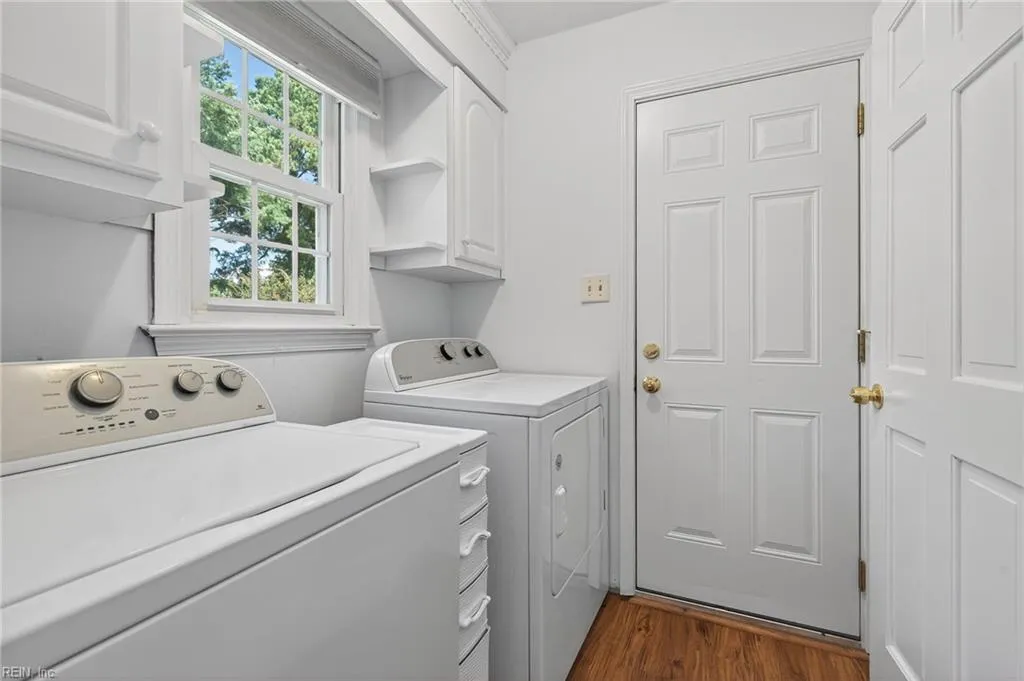 Chesapeake, Virginia 23322, United States, 4 Bedrooms Bedrooms, ,3 BathroomsBathrooms,Residential,Active,204999