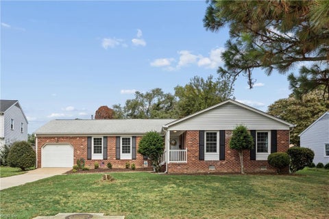 Photo of 476 Dunmore Drive, Newport News, VA 23602 (MLS # 10653801)