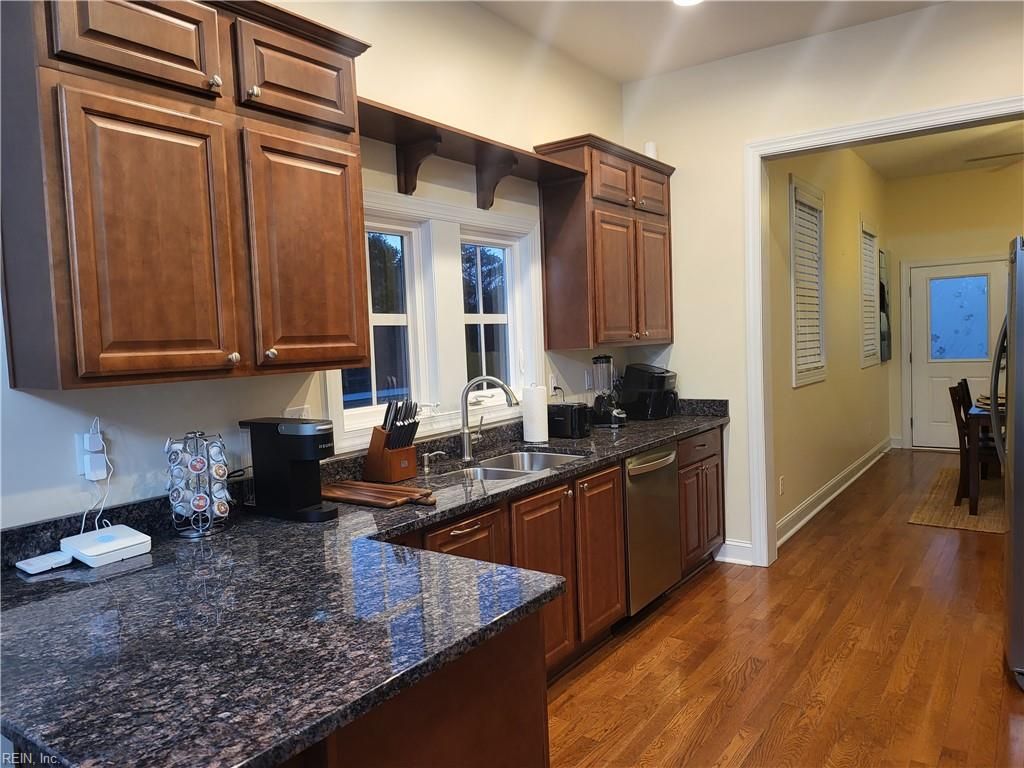 Photo of 1124 Little Bay Avenue, Norfolk, VA 23503 (MLS # 10636352)