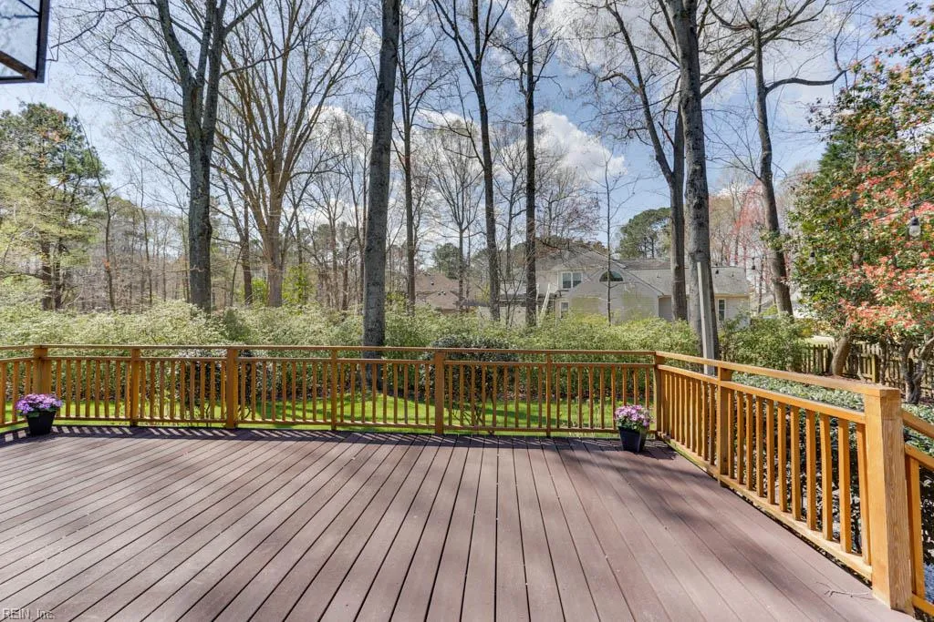 Virginia Beach, Virginia 23456, United States, 4 Bedrooms Bedrooms, ,3 BathroomsBathrooms,Residential,Active,97821