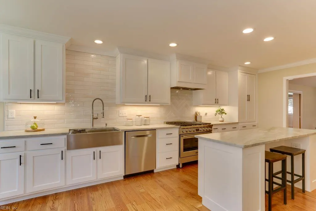 Virginia Beach, Virginia 23456, United States, 4 Bedrooms Bedrooms, ,3 BathroomsBathrooms,Residential,Active,97821