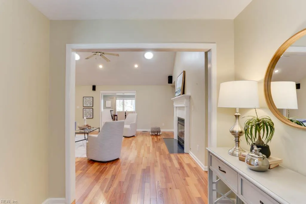 Virginia Beach, Virginia 23456, United States, 4 Bedrooms Bedrooms, ,3 BathroomsBathrooms,Residential,Active,97821