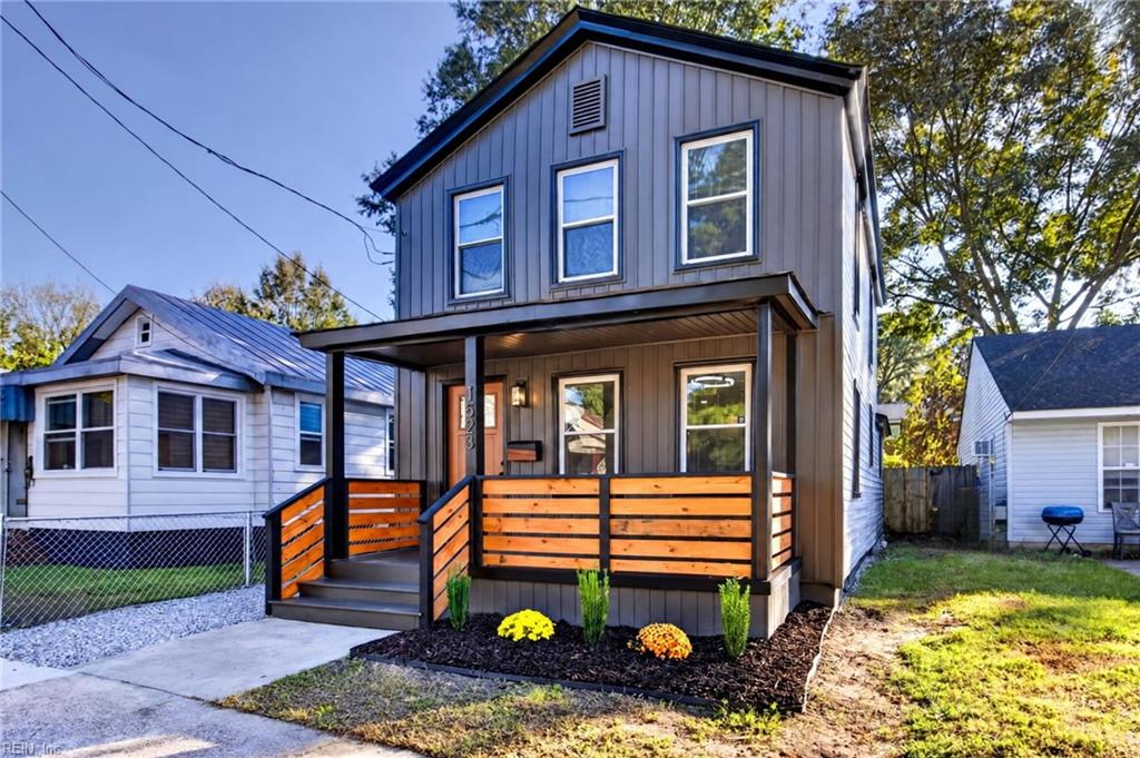 Photo of 1523 Manson Street, Norfolk, VA 23523 (MLS # 10657606)