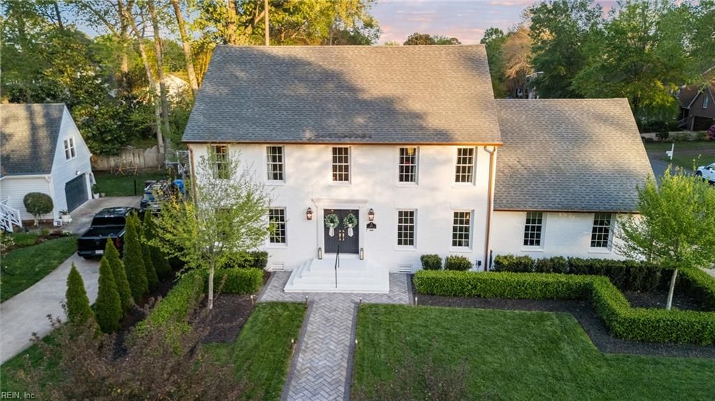 Photo of 621 Hollygate Lane, Chesapeake, VA 23322 (MLS # 10629323)