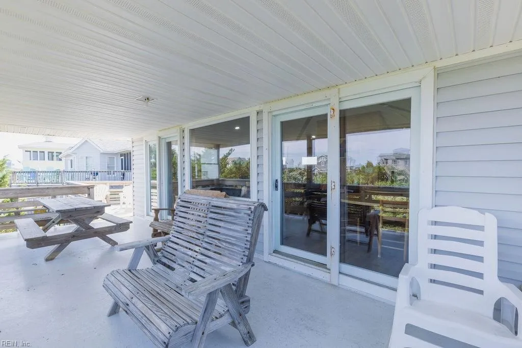 Salvo, North Carolina 27972, United States, 4 Bedrooms Bedrooms, ,2 BathroomsBathrooms,Residential,Active,18441