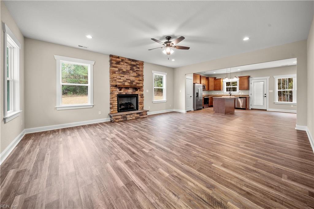 5051 Mineral Spring RD