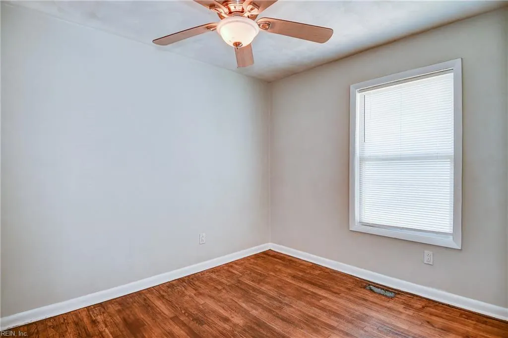 Chesapeake, Virginia 23324, United States, 3 Bedrooms Bedrooms, ,1 BathroomBathrooms,Residential,Active,160979