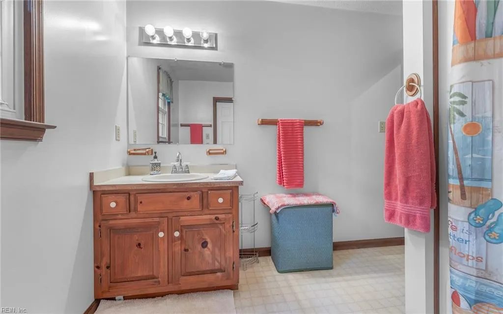 Carrollton, Virginia 23314, United States, 3 Bedrooms Bedrooms, ,3 BathroomsBathrooms,Residential,Active,6911