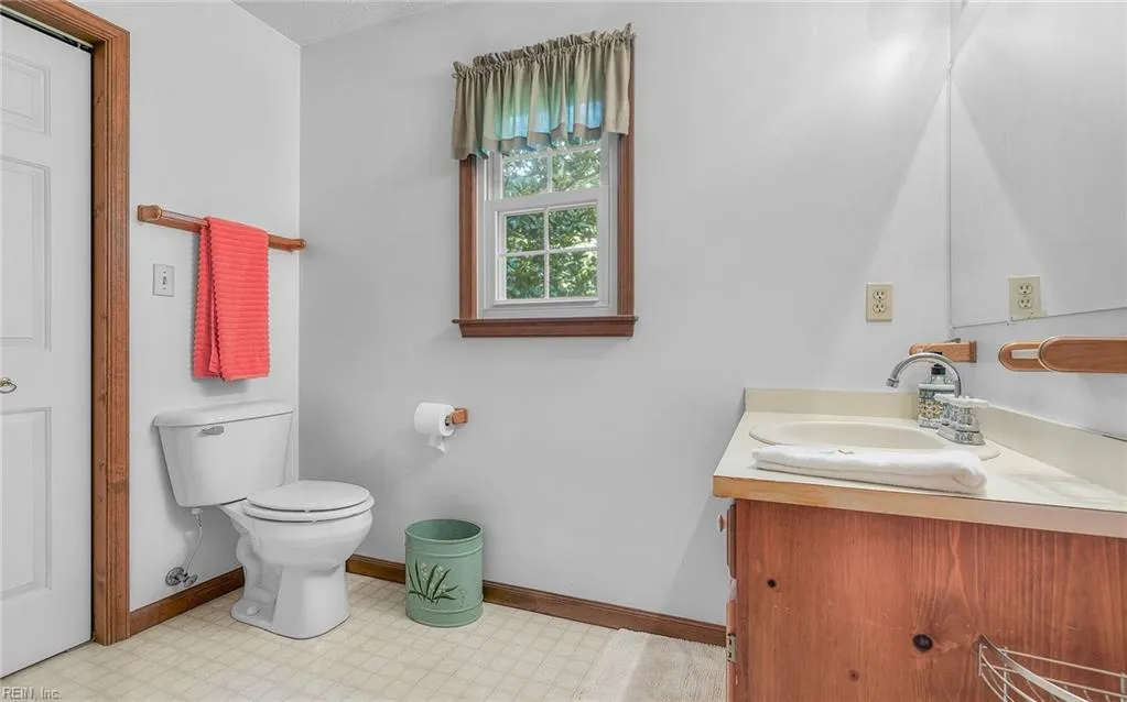 Carrollton, Virginia 23314, United States, 3 Bedrooms Bedrooms, ,3 BathroomsBathrooms,Residential,Active,6911