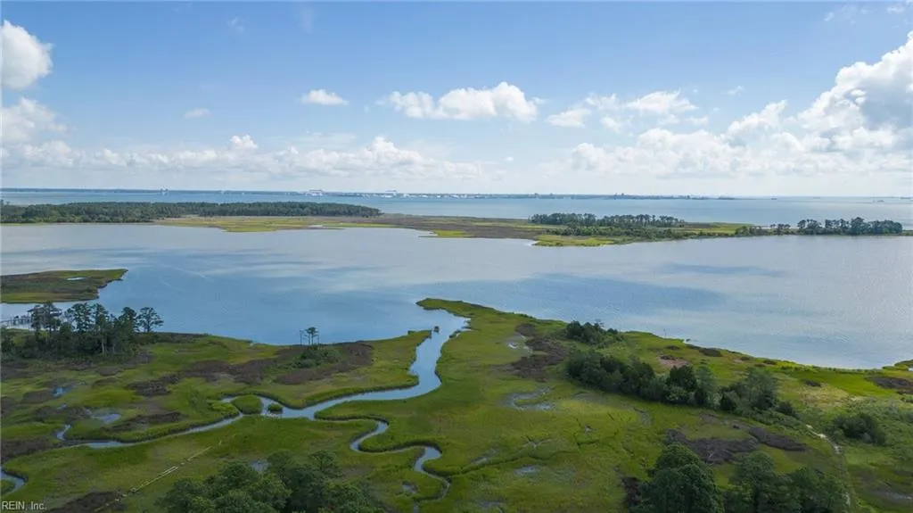 Carrollton, Virginia 23314, United States, 3 Bedrooms Bedrooms, ,3 BathroomsBathrooms,Residential,Active,6911