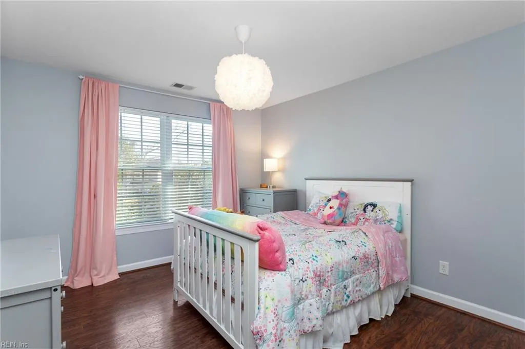 Carrollton, Virginia 23314, United States, 7 Bedrooms Bedrooms, ,5 BathroomsBathrooms,Residential,Pending,25600