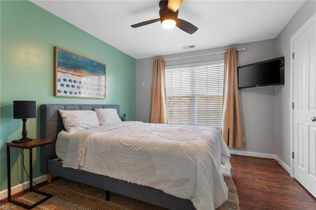 Carrollton, Virginia 23314, United States, 7 Bedrooms Bedrooms, ,5 BathroomsBathrooms,Residential,Pending,25600