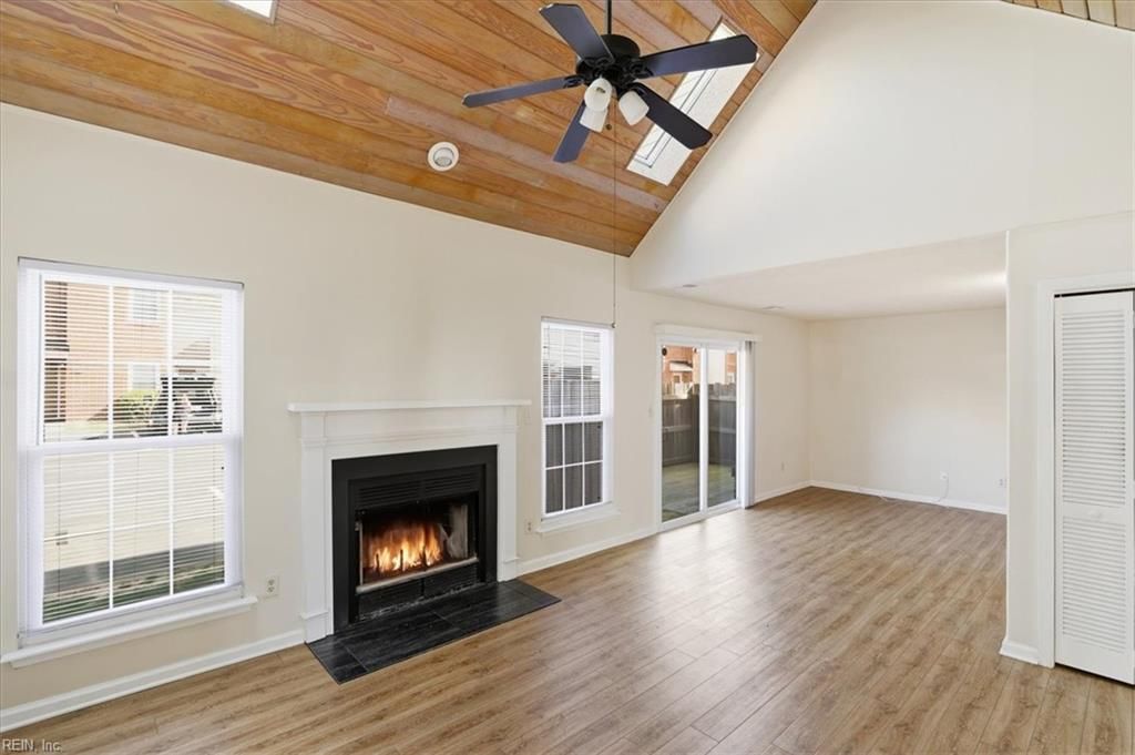 Photo of 5041 Gatehouse Way, Virginia Beach, VA 23455 (MLS # 10628115)