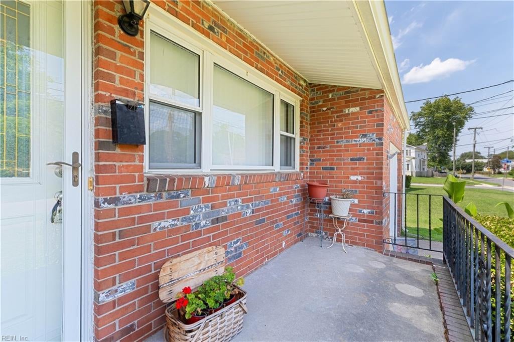 Photo of 9507 Beaumont Street, Norfolk, VA 23503 (MLS # 10642151)