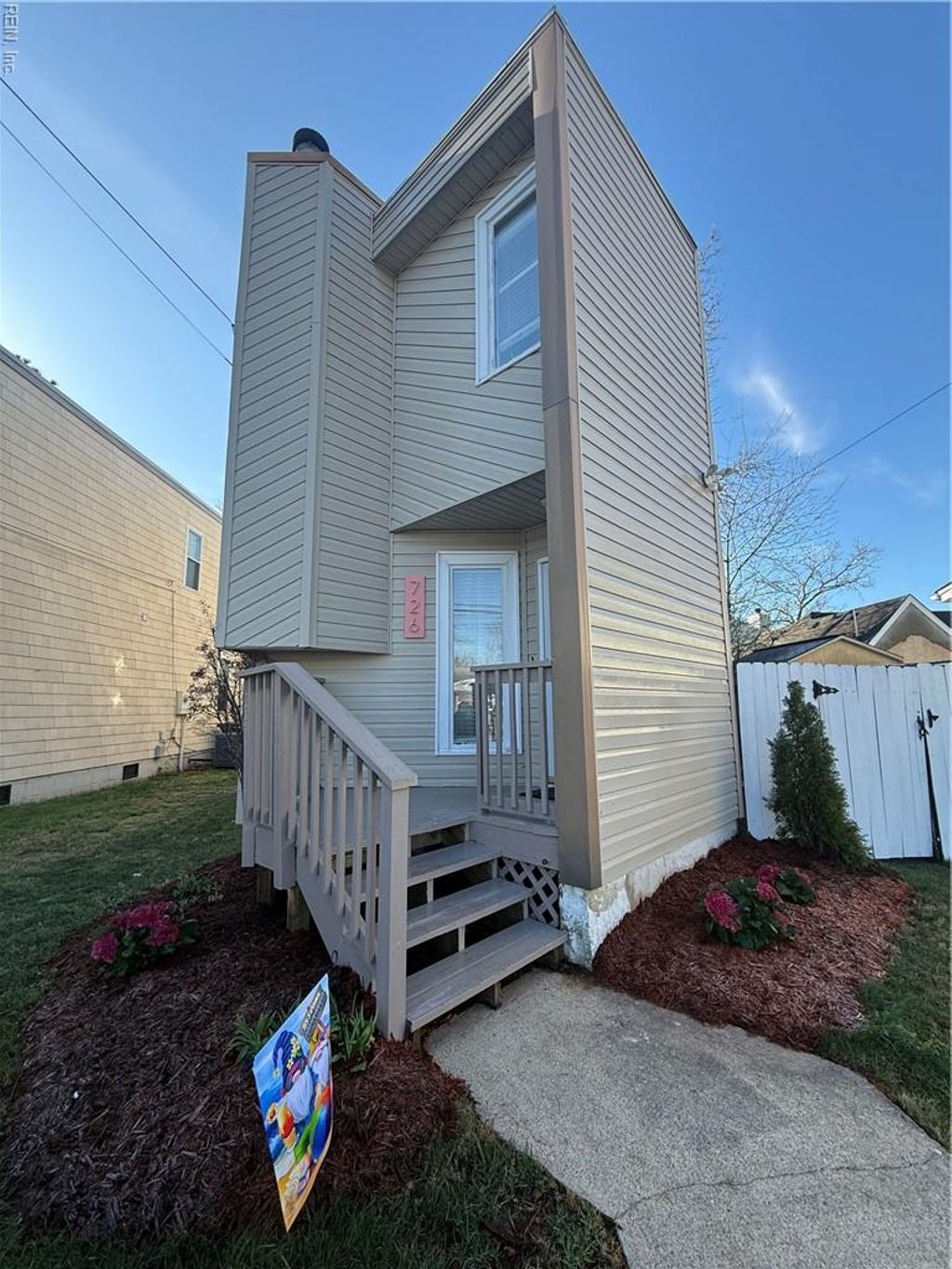 Photo of 726 Carolina Avenue, Virginia Beach, VA 23451 (MLS # 10625018)