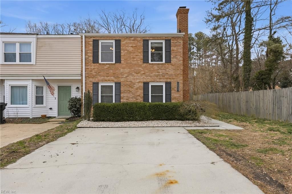 Photo of 1833 Durham W, Virginia Beach, VA 23454 (MLS # 10623358)