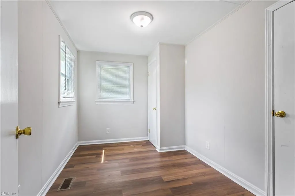 Hampton, Virginia 23669, United States, 3 Bedrooms Bedrooms, ,1 BathroomBathrooms,Residential,Active,193975