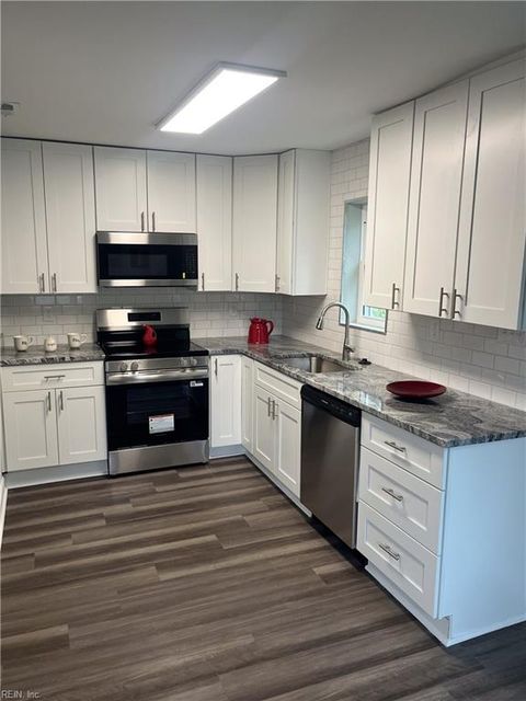 Photo of 827 19th Place, Newport News, VA 23607 (MLS # 10611092)