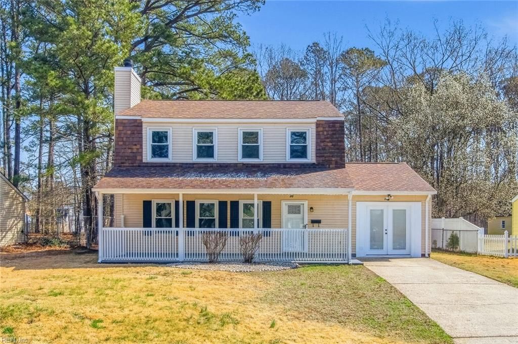 Photo of 20 Chowan Place, Newport News, VA 23608 (MLS # 10625296)