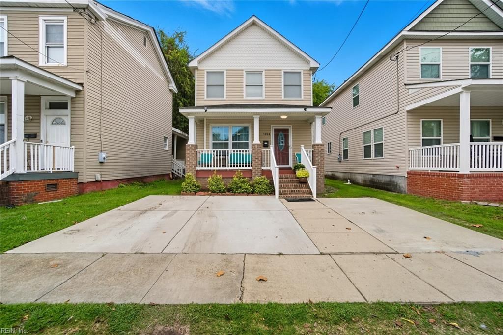 Photo of 1914 County Street, Portsmouth, VA 23704 (MLS # 10625219)
