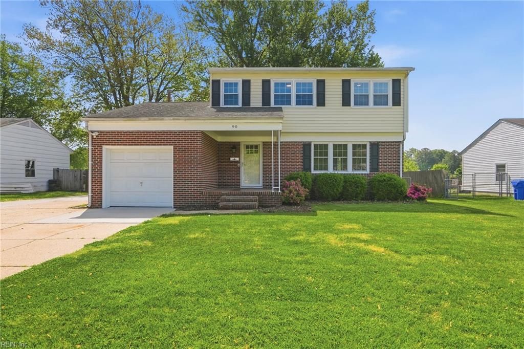 Photo of 90 Saint Croix Dr Drive, Newport News, VA 23602 (MLS # 10630941)