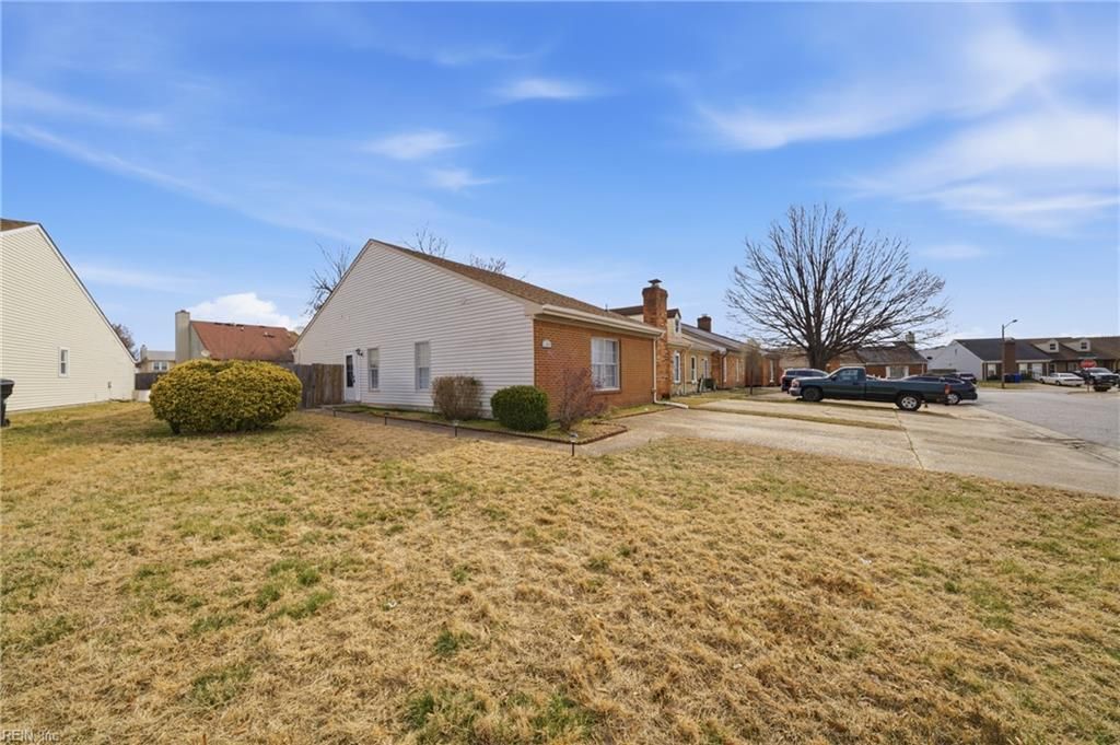 Photo of 1320 Pershing Court, Virginia Beach, VA 23453 (MLS # 10623284)