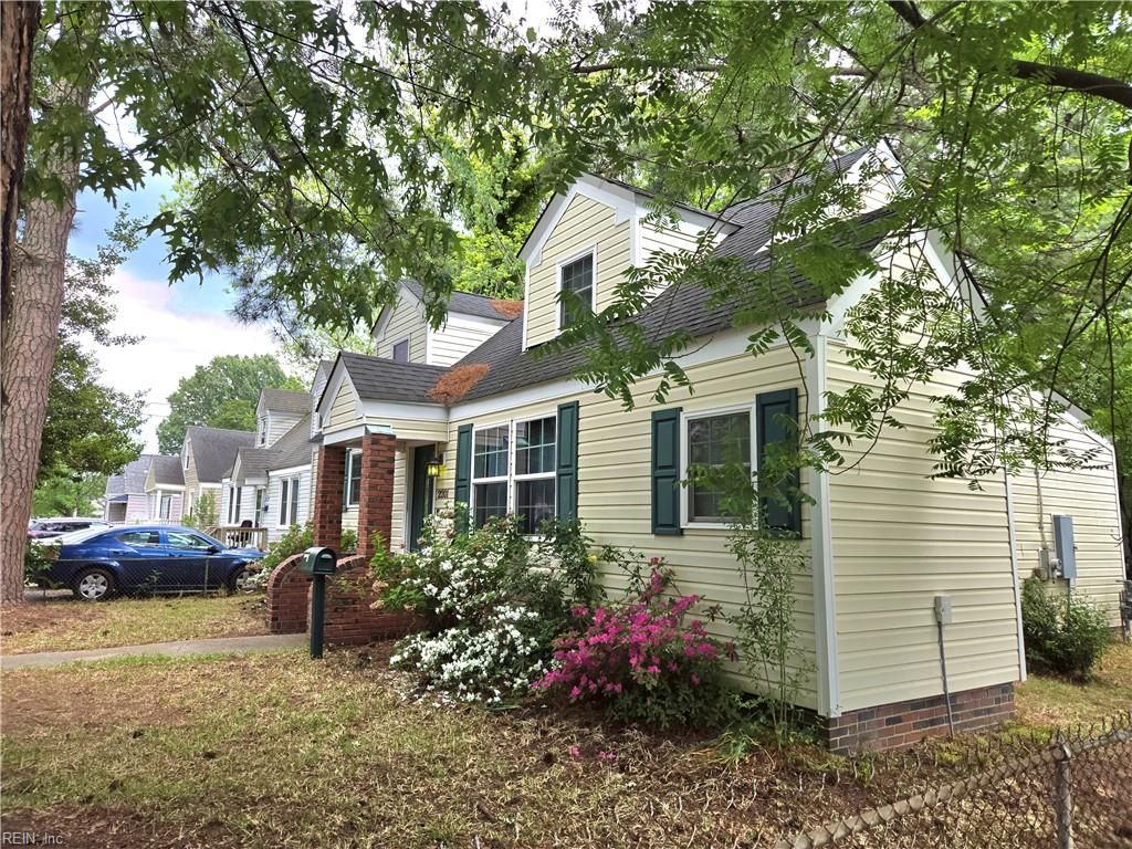 Photo of 2201 Pershing Avenue, Norfolk, VA 23509 (MLS # 10631739)