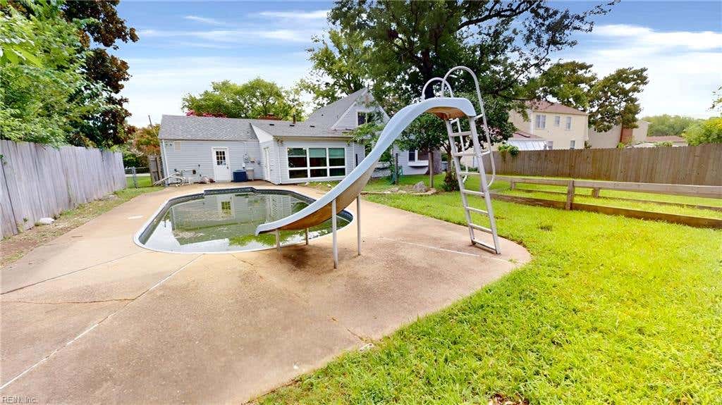 Photo of 8 Tom Jones Court, Hampton, VA 23666 (MLS # 10647969)