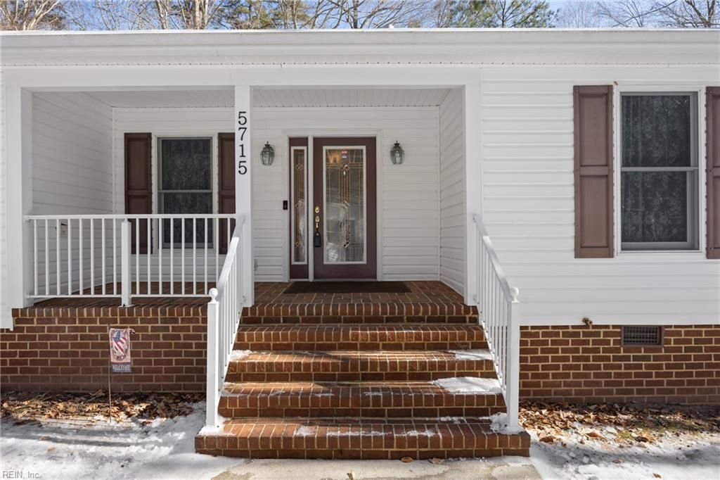 Photo of 5715 Hickory Fork Road, Gloucester, VA 23061 (MLS # 10618403)