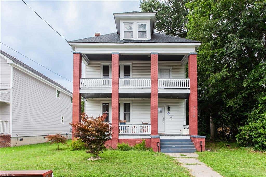 Photo of 516 Mt Vernon Avenue, Portsmouth, VA 23707 (MLS # 10650048)