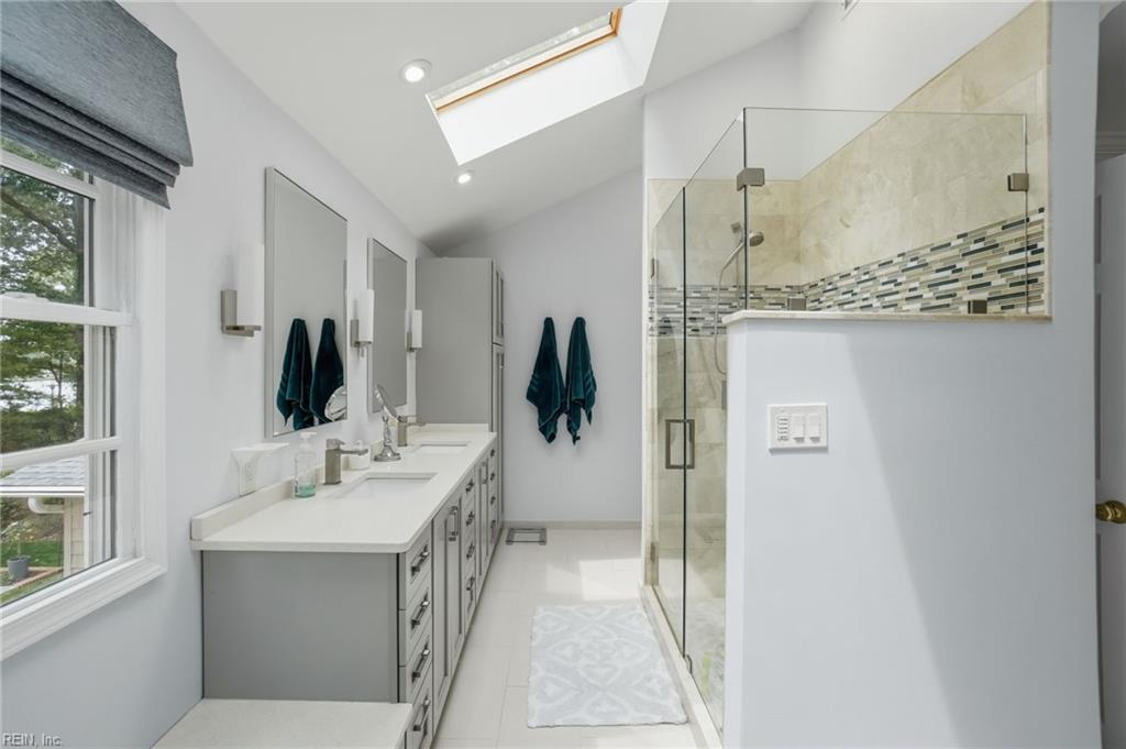 Virginia Beach, Virginia, 23452, United States, 4 Bedrooms Bedrooms, ,3 BathroomsBathrooms,Residential,Active,2043440