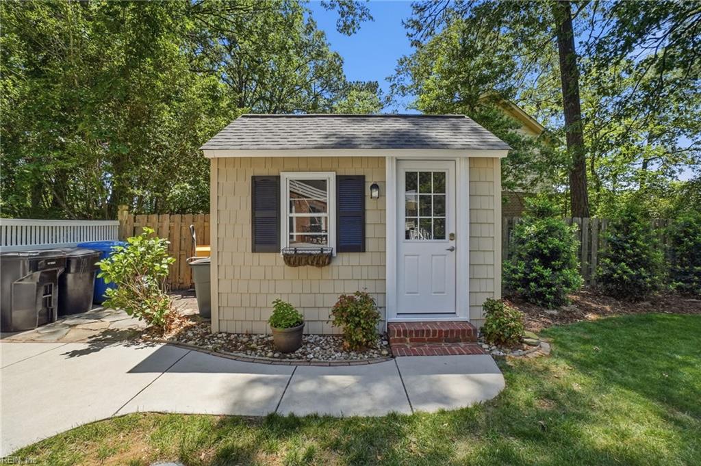 Virginia Beach, Virginia, 23452, United States, 4 Bedrooms Bedrooms, ,3 BathroomsBathrooms,Residential,Active,2043440