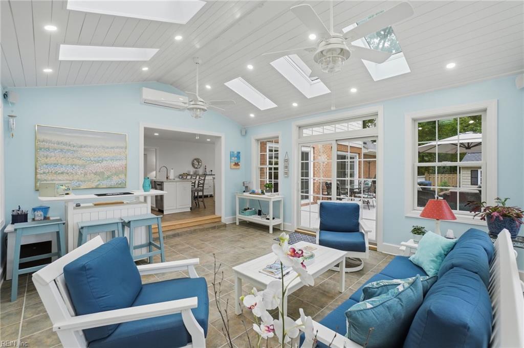 Virginia Beach, Virginia, 23452, United States, 4 Bedrooms Bedrooms, ,3 BathroomsBathrooms,Residential,Active,2043440