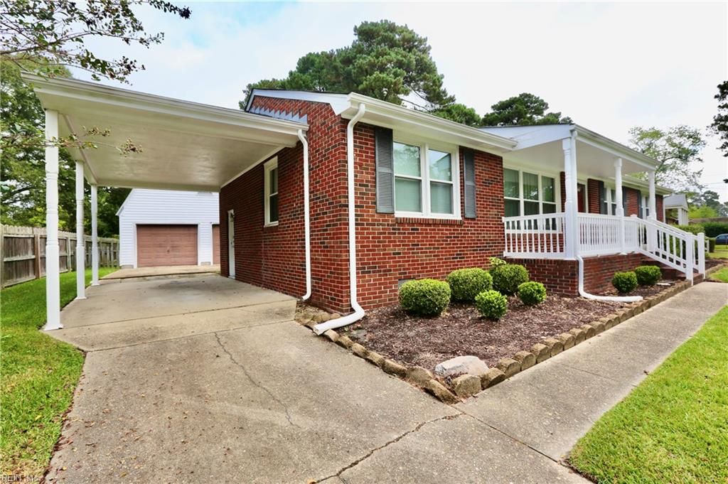 Photo of 4832 MILAN Drive, Portsmouth, VA 23703 (MLS # 10625244)