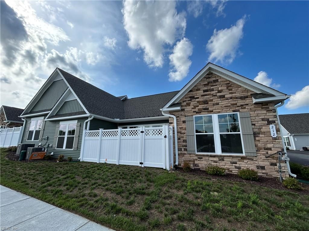 Photo of 212 St Pauls Avenue #30-4, Smithfield, VA 23430 (MLS # 10617670)