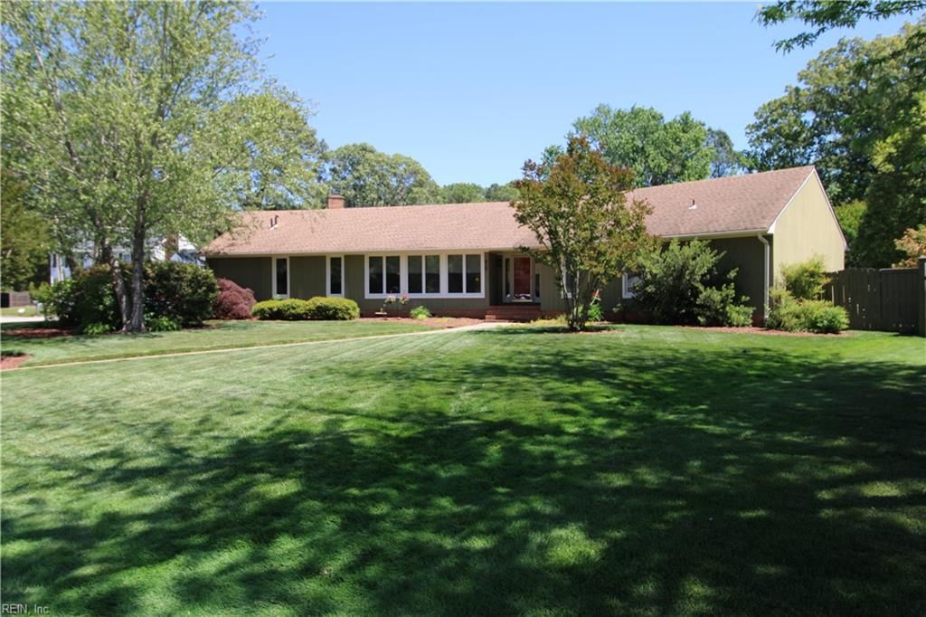 Photo of 612 Rosaer Court, Virginia Beach, VA 23464 (MLS # 10633084)